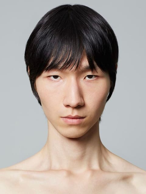 Sung Young Lee