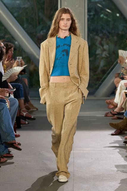 AMI S/S 27 Show — AMI