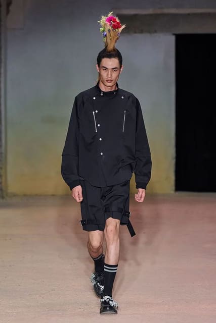 DSM Kei Ninomiya S/S 27 Men's Show Flore...