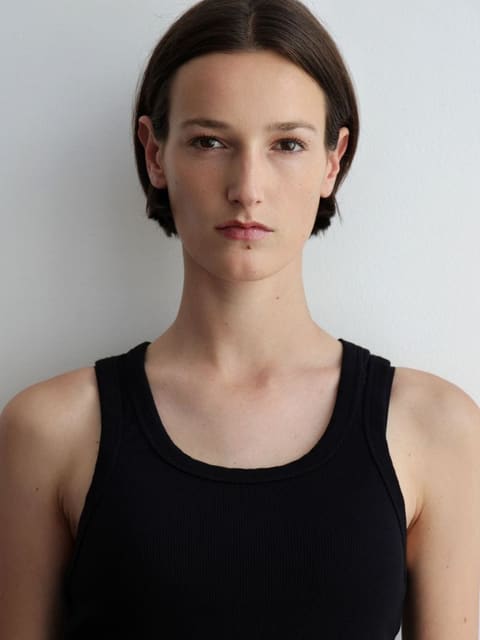 Mel Van Roemburg