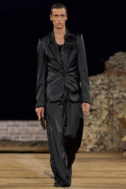 Dolce & Gabbana Alta Sartoria 2026 Show ... — Dolce & Gabbana