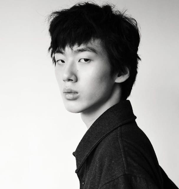 Hoya Lee