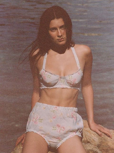 Bord De Mer — Vogue France