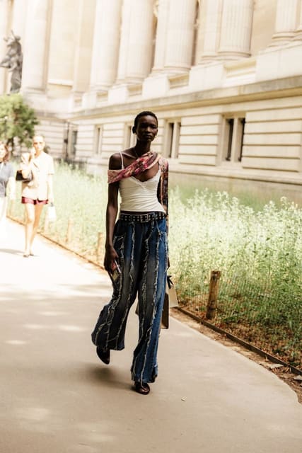 Couture Fall/Winter 2026 Street Style Pa...