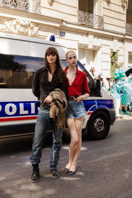 Couture Fall/Winter 2026 Street Style Pa...