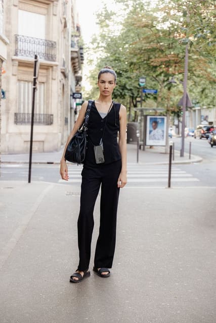 Couture Fall/Winter 2026 Street Style Pa...