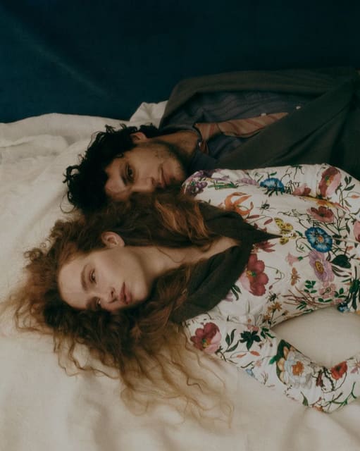 presence— absence: the unspoken — Rouge Fashionbook