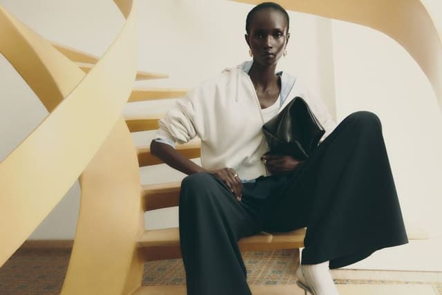 WEEKDAY UNIFORM - WOMAN COLLECTION — LEFTIES