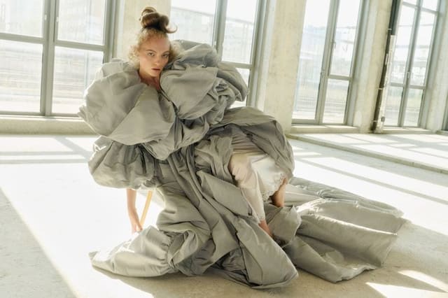 The New Structure — Harper's Bazaar Korea