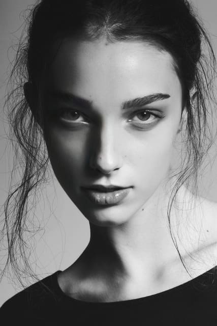 Larissa by Billy Rood