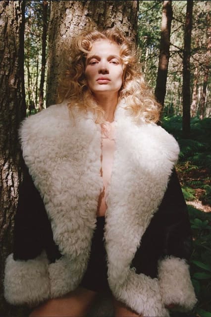 Her Own Time — D Repubblica