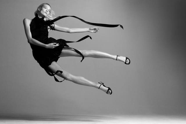 Falling — Numéro Netherlands