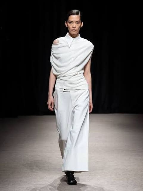 WHiTENOOK S/S 27 Show Tokyo