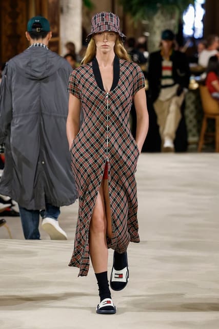 Tommy Hilfiger S/S 27 Show — Tommy Hilfiger
