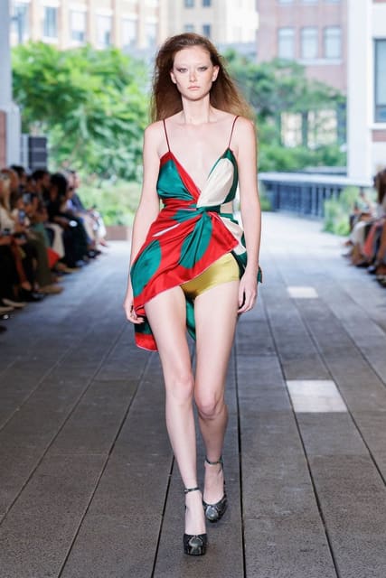 Diane von Furstenberg S/S 27 Show — Diane von Furstenberg