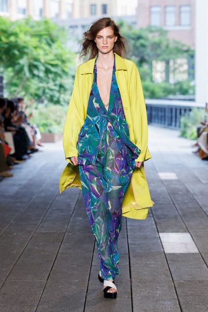 Diane von Furstenberg S/S 27 Show — Diane von Furstenberg