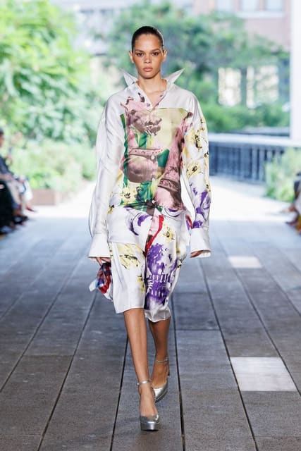 Diane von Furstenberg S/S 27 Show — Diane von Furstenberg