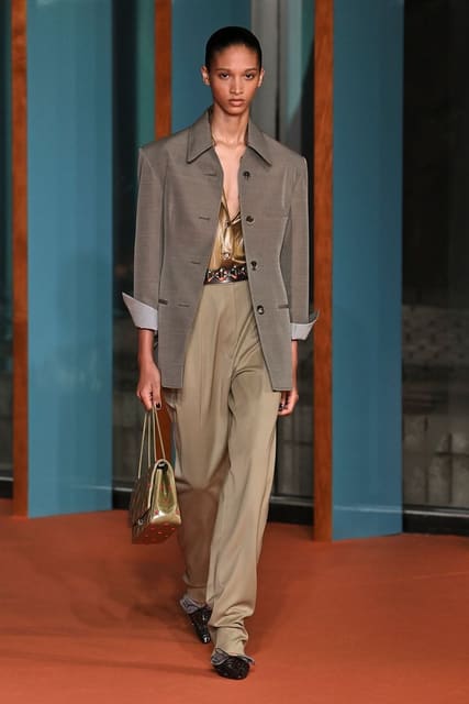 Tory Burch S/S 27 Show — Tory Burch