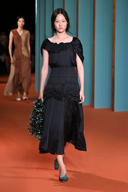 Tory Burch S/S 27 Show — Tory Burch