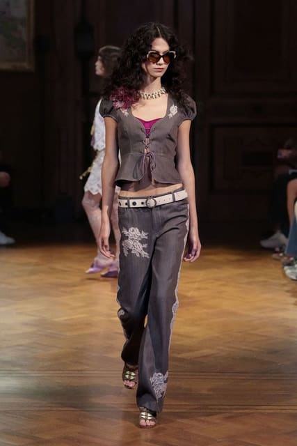 Anna Sui S/S 27 Show — Anna Sui