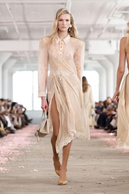 Magda Butrym S/S 27 Show — Magda Butrym