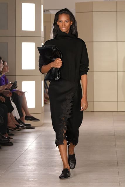 COS F/W 26 Show — COS