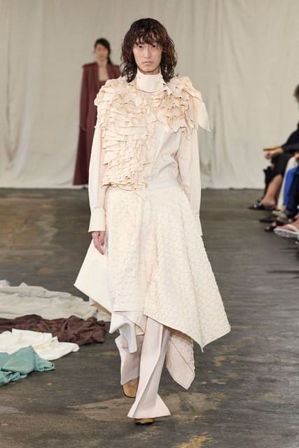 Diotima S/S 27 Show — Diotima