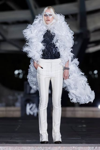 Luar S/S 27 Show — Luar