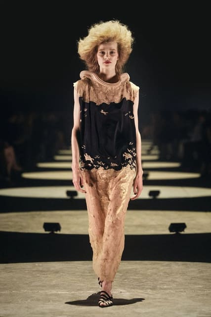 Khaite S/S 27 Show — Khaite