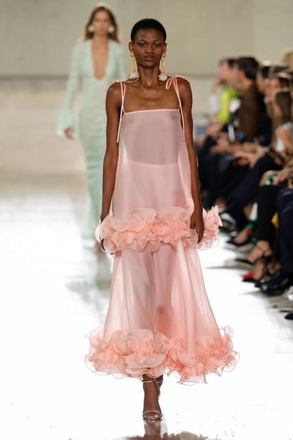 Carolina Herrera S/S 27 Show — Carolina Herrera