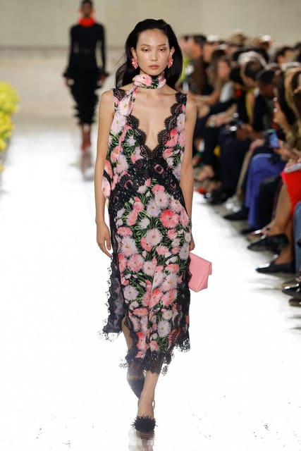 Carolina Herrera S/S 27 Show — Carolina Herrera