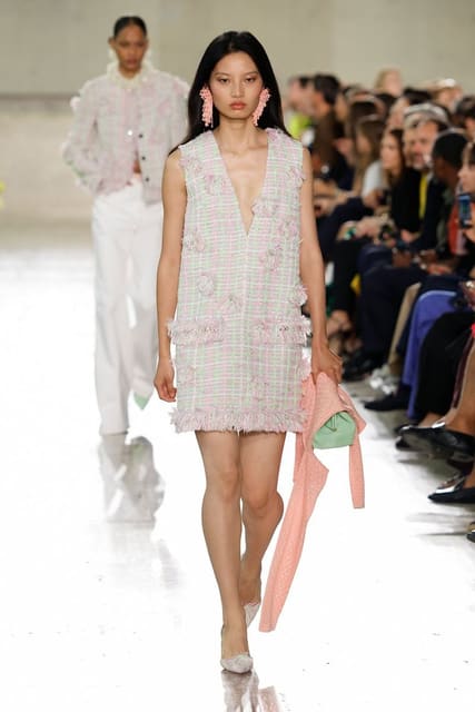 Carolina Herrera S/S 27 Show — Carolina Herrera