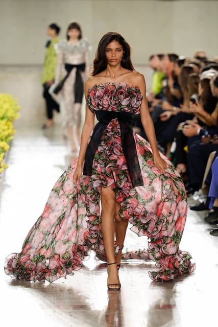 Carolina Herrera S/S 27 Show — Carolina Herrera