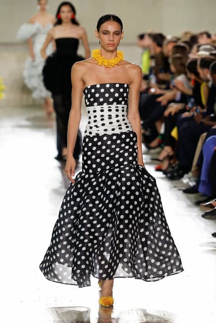 Carolina Herrera S/S 27 Show — Carolina Herrera