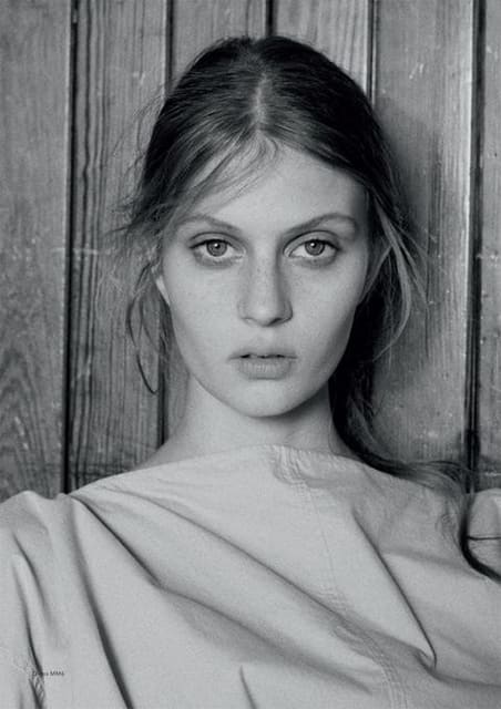Miss Behaviour — The Ingenue Magazine
