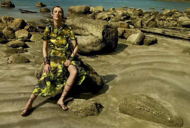 Tropical Goddess — Elle Canada
