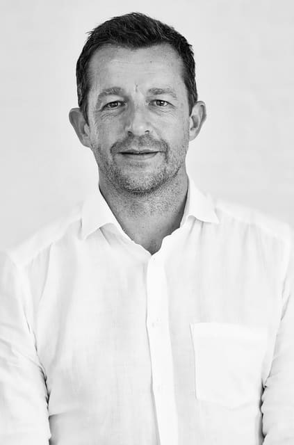 Simon Izzard
