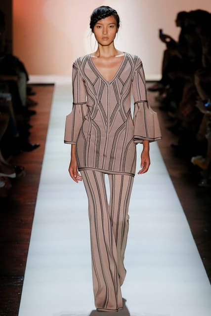 Hervé Léger by Max Azria S/S 16 Show — Hervé Léger
