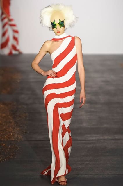 Gareth Pugh S/S 16 Show — Gareth Pugh