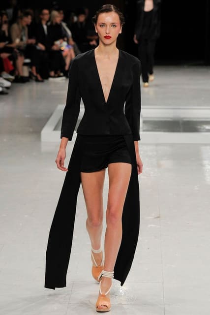 Chalayan S/S 16 Show — Chalayan