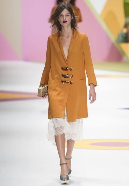Shiatzy Chen S/S 16 Show — Shiatzy Chen