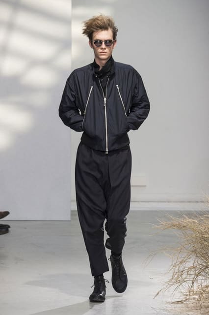 Issey Miyake F/W 16 Men's Show — Issey Miyake