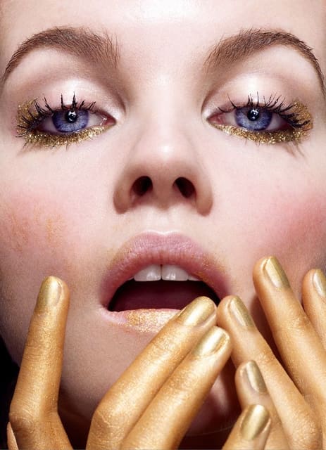 L'Oreal Paris beauty advertorial Spring ... — L'Oréal Paris