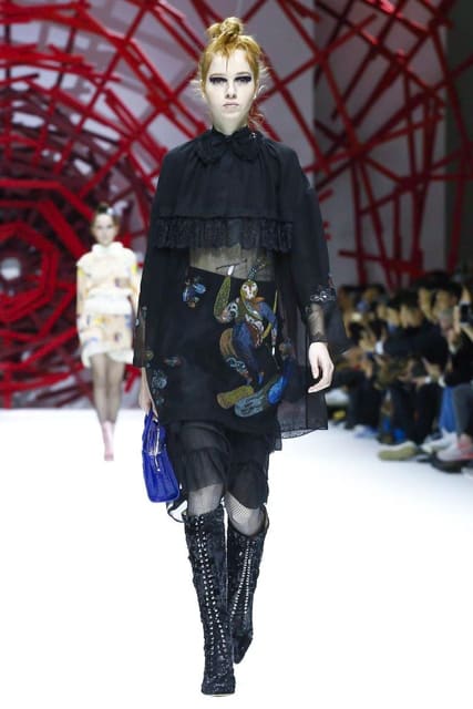 Shiatzy Chen F/W 16 Show — Shiatzy Chen