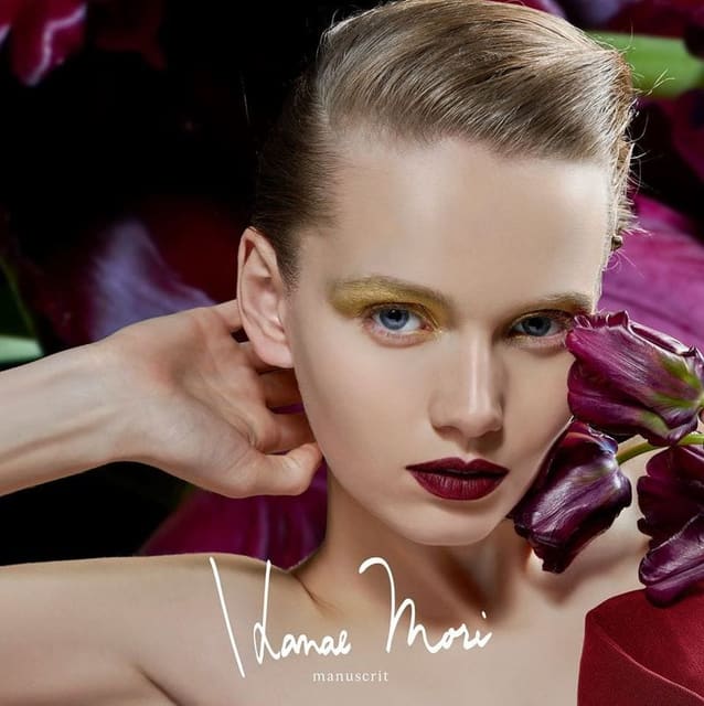 Hanae Mori Manuscit — Hanae Mori