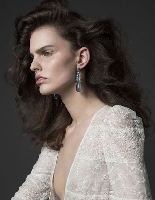 White light/High jewelry special — Harper's Bazaar Kazakhstan