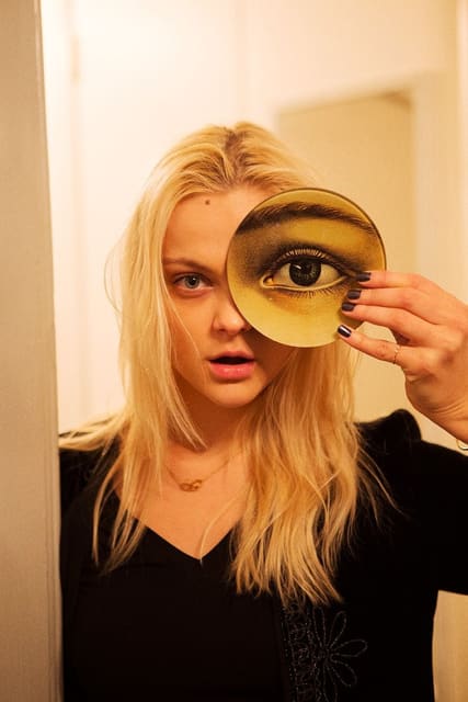 The GROUND - The Story of Models. — The GROUND Magazine