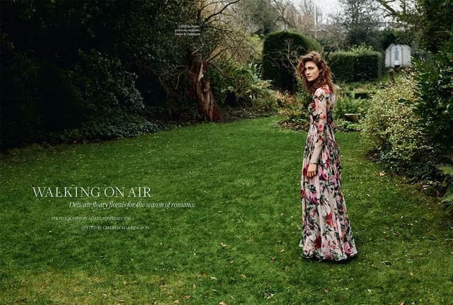 Walking On Air — Town & Country