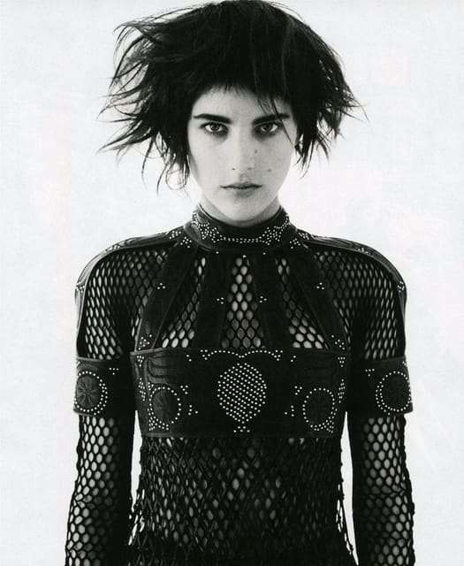 Rave Review — Elle U.S.