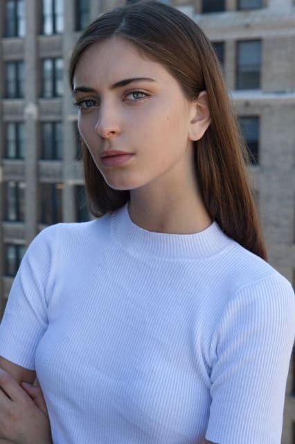 Laura Winges